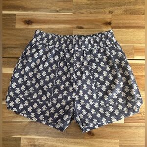 Tiny Whales Daisy Print Shorts w/ Side Cutout Detail Size 12/14Y